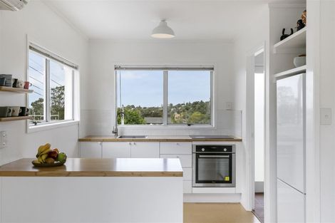 Photo of property in 1/137 Rangatira Road, Beach Haven, Auckland, 0626