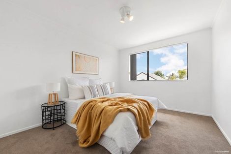 Photo of property in 3 Ebony Place, Massey, Auckland, 0614