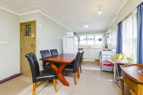 Photo of property in 35a Weymouth Road, Manurewa, Auckland, 2102