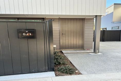 Photo of property in 3e Scanlen Terrace, Kelston, Auckland, 0602