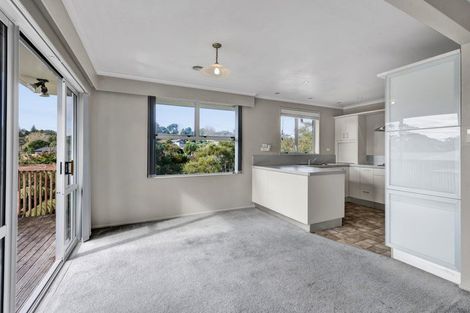 Photo of property in 17 Frankley Road, Westown, New Plymouth, 4310