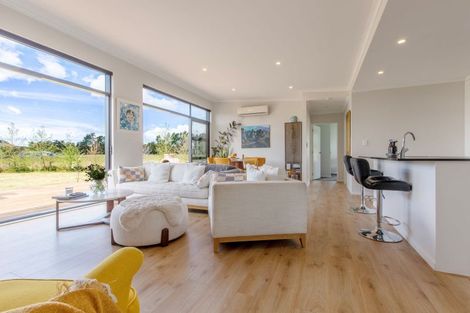 Photo of property in 21 Blundell Avenue, Waipukurau, 4200