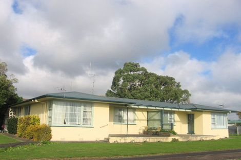Photo of property in 36-38 Rewa Street, Takaro, Palmerston North, 4412