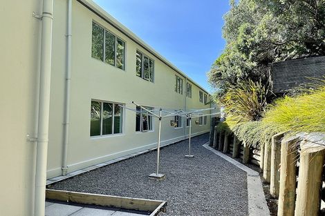 Photo of property in Horizon Apartments, 2/232 Pohutukawa Avenue, Ohope, 3121