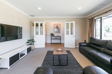 Photo of property in 91 Ferry Road, Clive, 4102