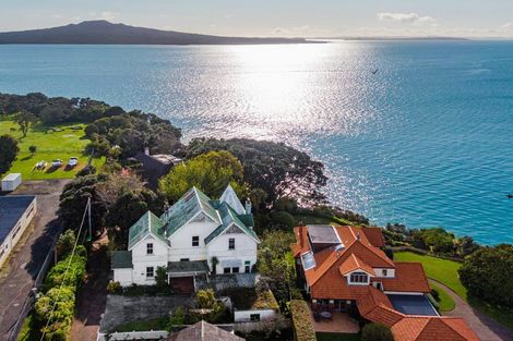 Photo of property in 126 Vauxhall Road, Narrow Neck, Auckland, 0624