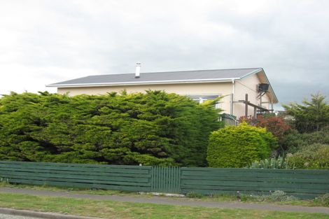 Photo of property in 40 Kahukura Avenue, Waitarere Beach, Levin, 5510