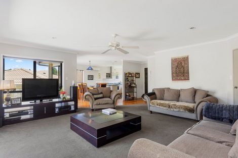 Photo of property in 20 Hidcote Place, Bethlehem, Tauranga, 3110