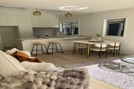 Photo of property in 7 Kopu Road, Orewa, 0931