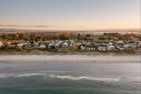 Photo of property in 171 Oceanbeach Road, Mount Maunganui, 3116