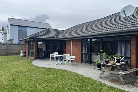 Photo of property in 162 Peverel Street, Riccarton, Christchurch, 8041