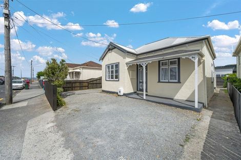 Photo of property in 11 Richmond Street, Petone, Lower Hutt, 5012
