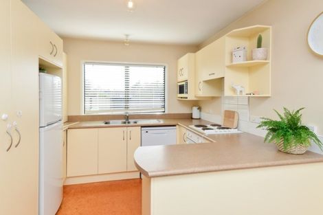 Photo of property in 54 Ross Crescent, Fairfield, Hamilton, 3214