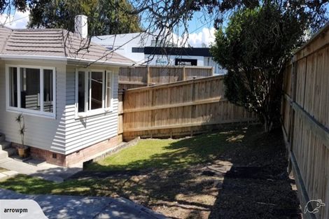 Photo of property in 18 Tonkin Drive, Sunnynook, Auckland, 0620