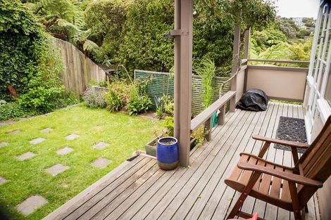 Photo of property in 4 Omar Street, Khandallah, Wellington, 6035