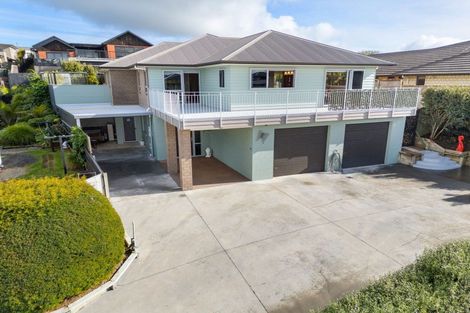 Photo of property in 15 Evergreen Rise, Grandview Heights, Hamilton, 3200