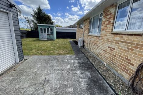 Photo of property in 30 Brightwater Crescent, Totara Park, Upper Hutt, 5018