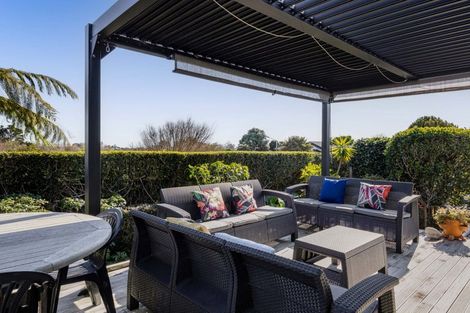 Photo of property in 34 Branch Road, Highlands Park, New Plymouth, 4312