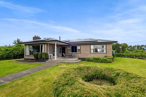 Photo of property in 19 Clifford Road, Eltham, 4322