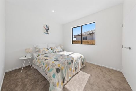 Photo of property in 8 Whakapono Road, Pukekohe, 2120