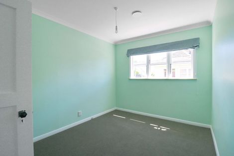 Photo of property in 70 Durham Crescent, Fairfield, Lower Hutt, 5011