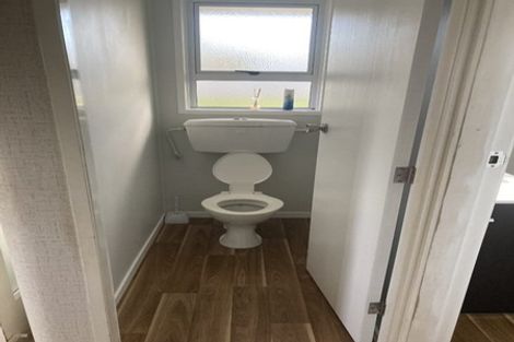 Photo of property in 5 Ngahere Street, Otumoetai, Tauranga, 3110