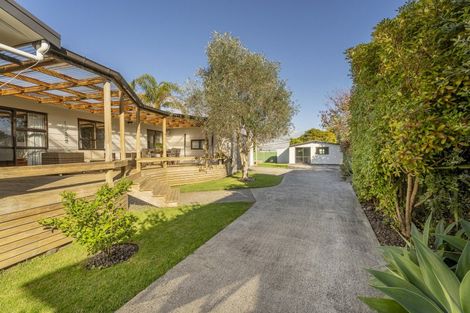 Photo of property in 46 Catherine Crescent, Whitianga, 3510