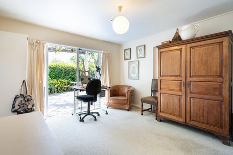 Photo of property in 32 Reeve Drive, Havelock North, 4130