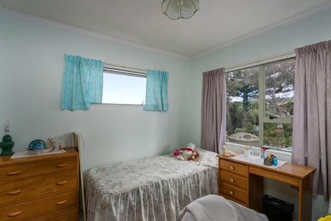 Photo of property in 42 Banks Street, Cooks Beach, Whitianga, 3591