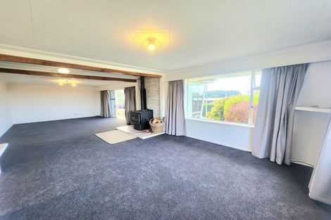 Photo of property in 27 Newcastle Street, Hampden, 9410