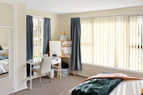 Photo of property in 1/2 Farnham Place, Ilam, Christchurch, 8041