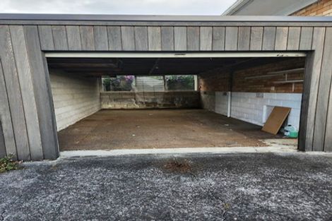 Photo of property in 1/7 Moore Street, Hillcrest, Auckland, 0627