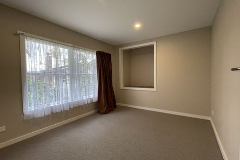 Photo of property in 1/35 Evelyn Place, Hillcrest, Auckland, 0627