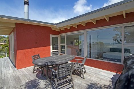 Photo of property in 66 Parapara Beach Road, Parapara, Takaka, 7182