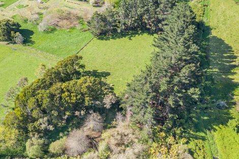 Photo of property in 82 Jacksons Road, Koputaroa, Shannon, 5575
