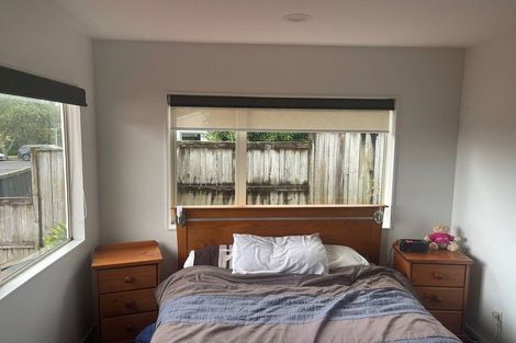 Photo of property in 4 Cinnabar Place, Westgate, Auckland, 0614