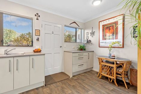 Photo of property in 13 Twelfth Avenue, Tauranga South, Tauranga, 3112