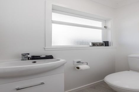 Photo of property in 45 The Drive, Tawa, Wellington, 5028