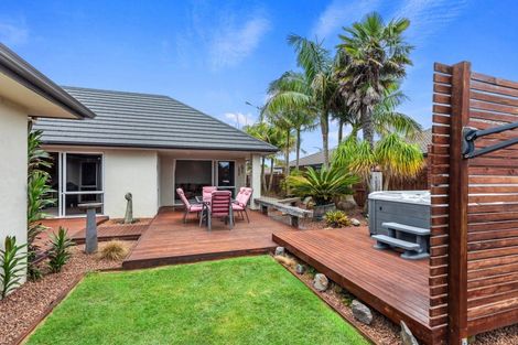 Photo of property in 10 Serena Key, Papamoa Beach, Papamoa, 3118