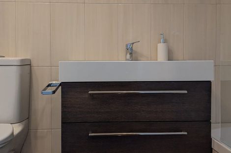 Photo of property in 61 Seddon Crescent, Whataupoko, Gisborne, 4010