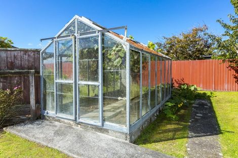 Photo of property in 18 Mccurdy Street, Elderslea, Upper Hutt, 5018