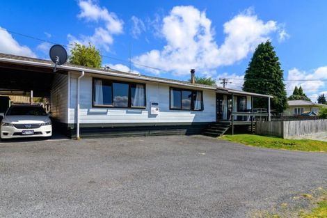 Photo of property in 5 Murray Road, Fairy Springs, Rotorua, 3015