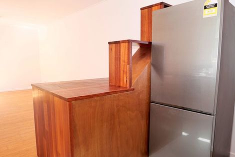 Photo of property in 45a Randwick Road, Northland, Wellington, 6012