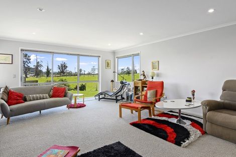 Photo of property in 15 Arapeta Place, Takaka, 7110