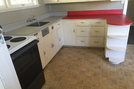 Photo of property in 104 Main North Road, Papanui, Christchurch, 8052