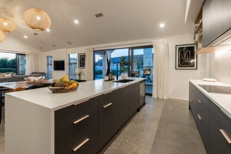 Photo of property in 25 Mike Smith Drive, Cambridge, 3434