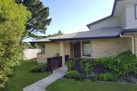 Photo of property in 10/64 Kawaha Point Road, Kawaha Point, Rotorua, 3010