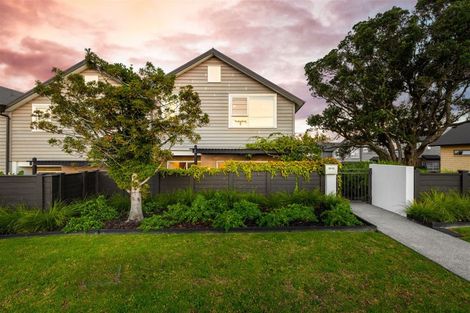 Photo of property in 12/31 Verbena Road, Birkdale, Auckland, 0626