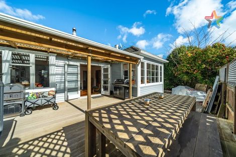 Photo of property in 1/1250 High Street, Taita, Lower Hutt, 5011