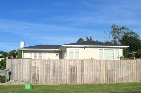 Photo of property in 64a Mclean Avenue, Papatoetoe, Auckland, 2025